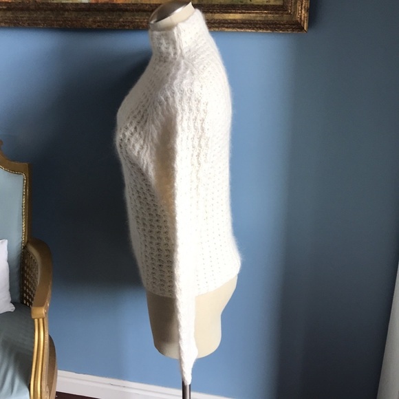 NWOT Mossimo cream mock neck knit pull on sweater size M regular or L juniors - Picture 4 of 11